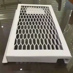Aluminum Mesh Panels