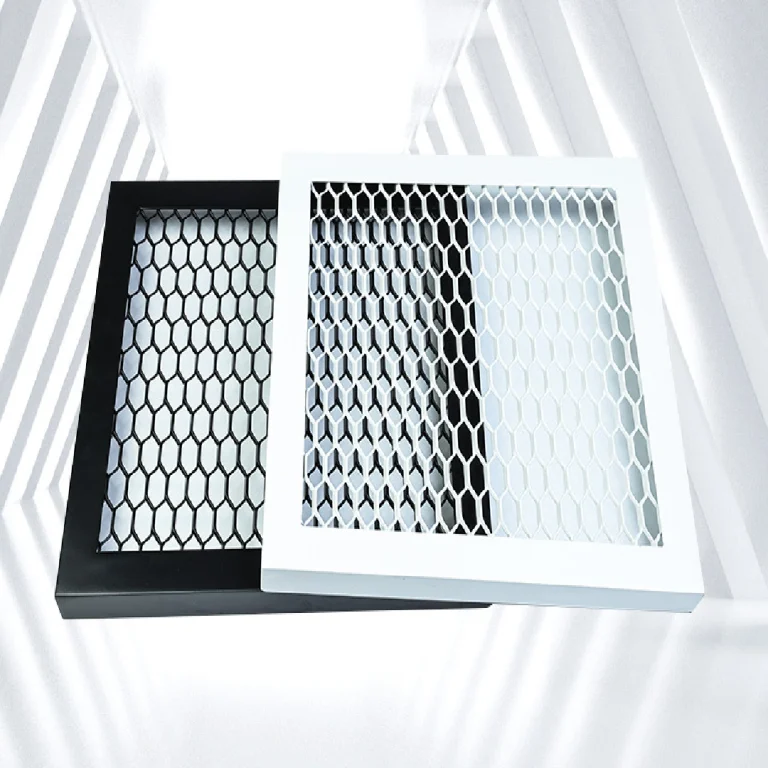 Aluminum Mesh Panels