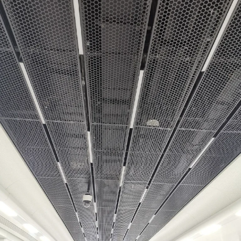 Aluminum Mesh Panels